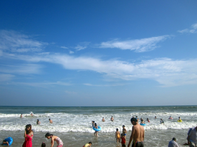 防城港簕山古渔村+企沙海鲜大餐+怪石滩+白沙湾+火烧墩出海夜钓鱿鱼露营168